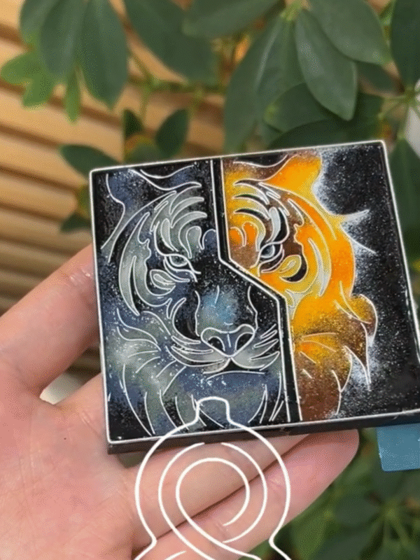 bold tiger cloisonné badge for lynk & co